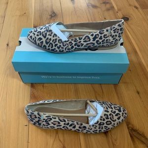 Toms Julie D’Dorsay leopard print flat 8.5 BNIB
